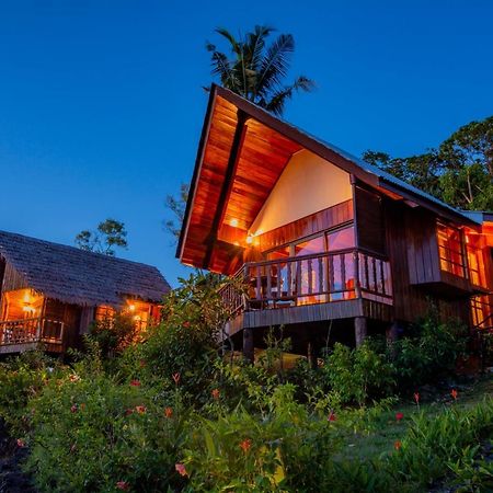 Palau Carolines Resort Koror Buitenkant foto