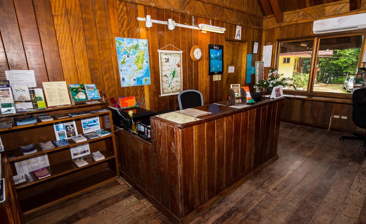 Palau Carolines Resort Koror Buitenkant foto